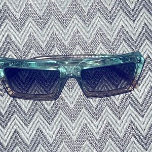 NWOT EMILLIO PUCCI OMBRE BLUE TO TAN ACYLIC SUNGLASSES